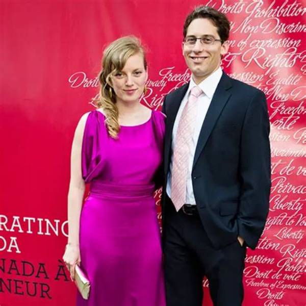 Meet Sarah Polley’s Husband, David Sandomierski – Where Is He Now?