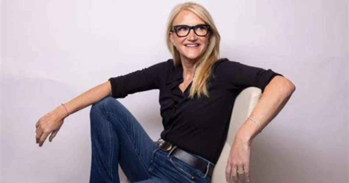 Mel Robbins Height, Weight, Net Worth, Age, Birthday, Wikipedia, Who, Nationality, Biography