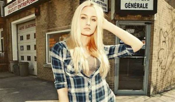 Naomi Kyle Height, Weight, Net Worth, Age, Birthday, Wikipedia, Who, Nationality, Biography