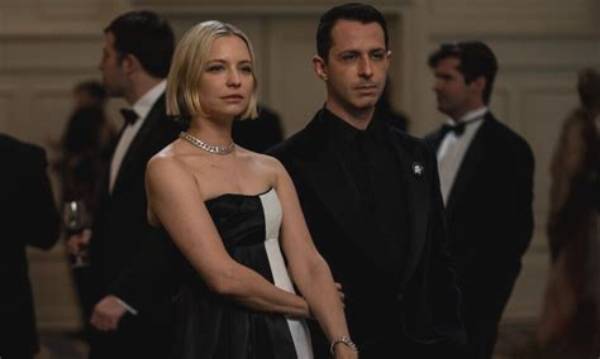 Naomi Pierce Family in Succession Is Loosely Based on Many Real Families