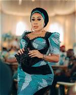 Reactions as Nollywood Actress, Moyo Lawal Shares New Pictures on Social Media