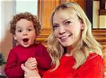 Riki Lindhome Husband – Is She Married? Net Worth, Parents and Siblings
