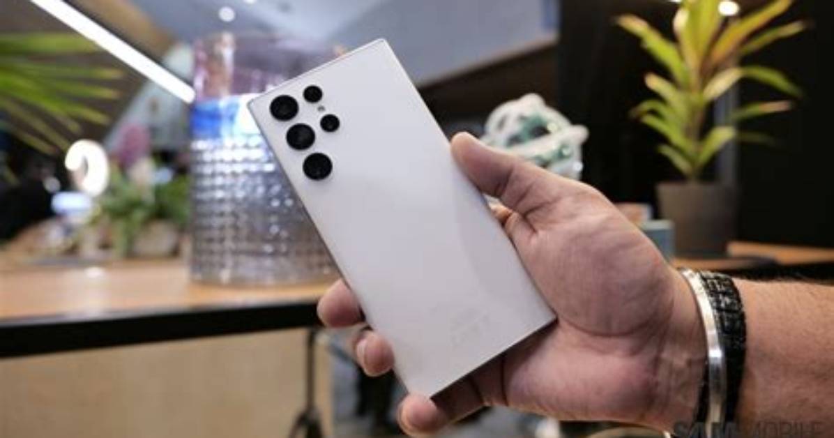 Samsung Galaxy S23 Ultra Likely to Offer 25W Fast Charging Support