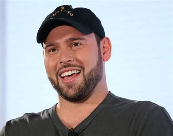 Scooter Braun Height, Weight, Net Worth, Age, Birthday, Wikipedia, Who, Nationality, Biography