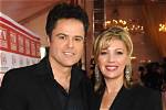 See Donny Osmond, Wife Debbie and Family Jam out to ‘Feliz Navidad’ on the ‘North Pole Express’