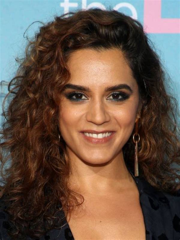 Sepideh Moafi Partner Is Blackbird Actress in a Relationship with Arienne Mandi?