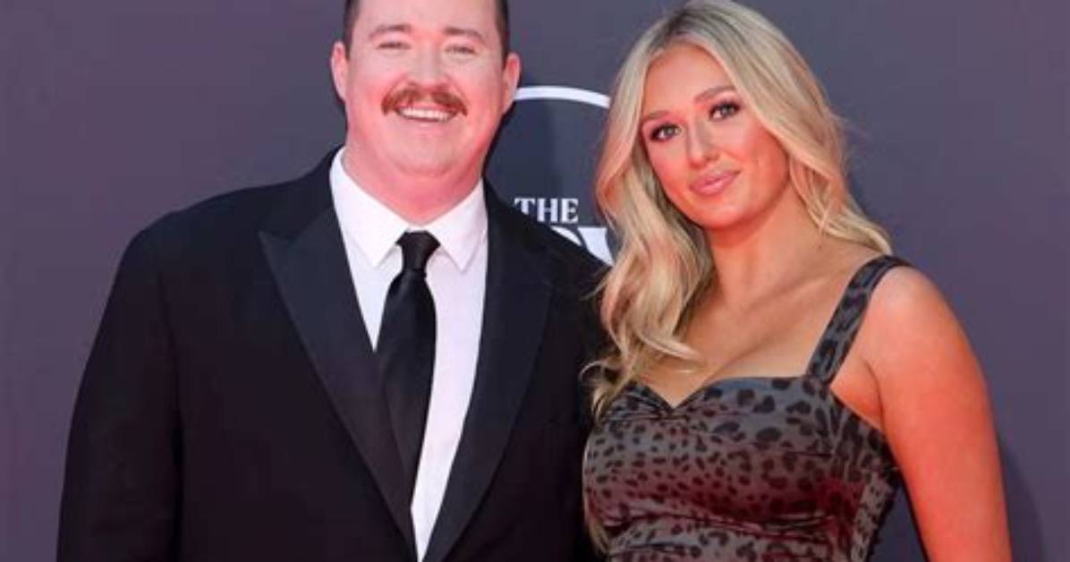 Shane Gillis' New Girlfriend: a Look into Their Relationship