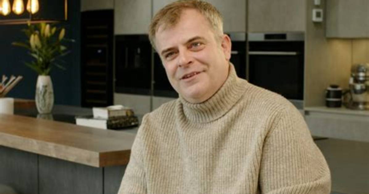 Simon Gregson Height, Weight, Net Worth, Age, Birthday, Wikipedia, Who, Nationality, Biography