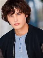 Stefan James Height, Weight, Net Worth, Age, Birthday, Wikipedia, Who, Instagram, Biography