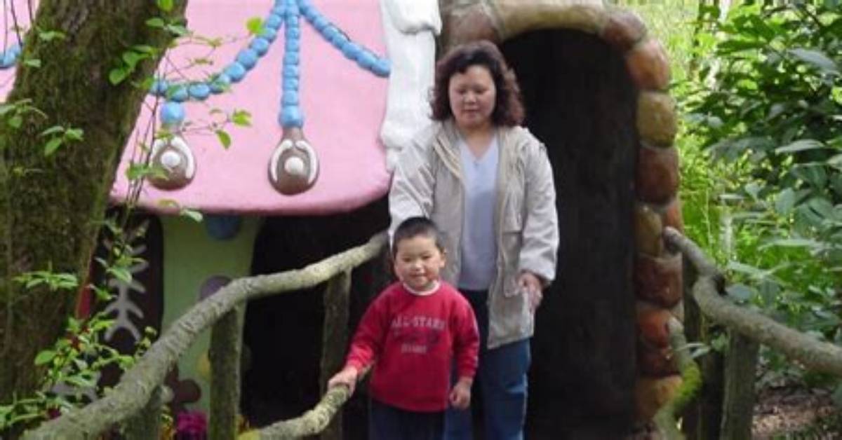 Steven Kwan Parents Raymond and Jane, Guardians Outfielder Family Facts