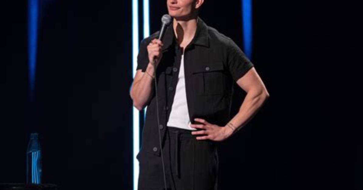 The Comedian Who Reveals All
