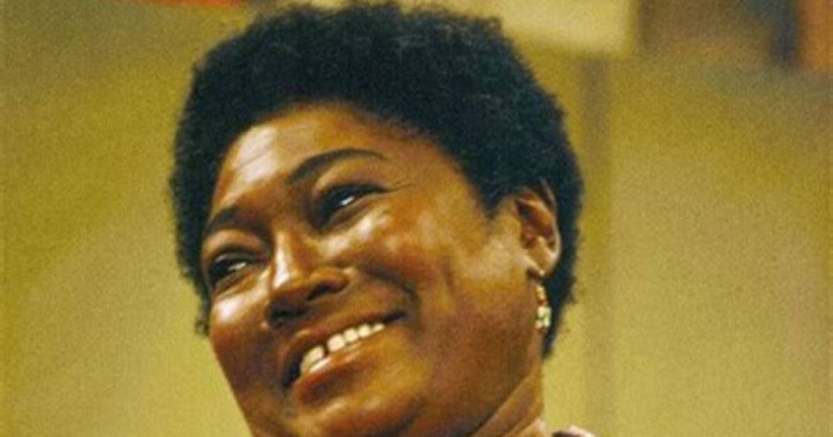 **The Legacy of Actress Esther Rolle: a Trailblazer in Film and Television**