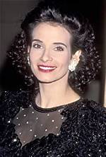 Theresa Saldana Height, Weight, Net Worth, Age, Birthday, Wikipedia, Who, Nationality, Biography