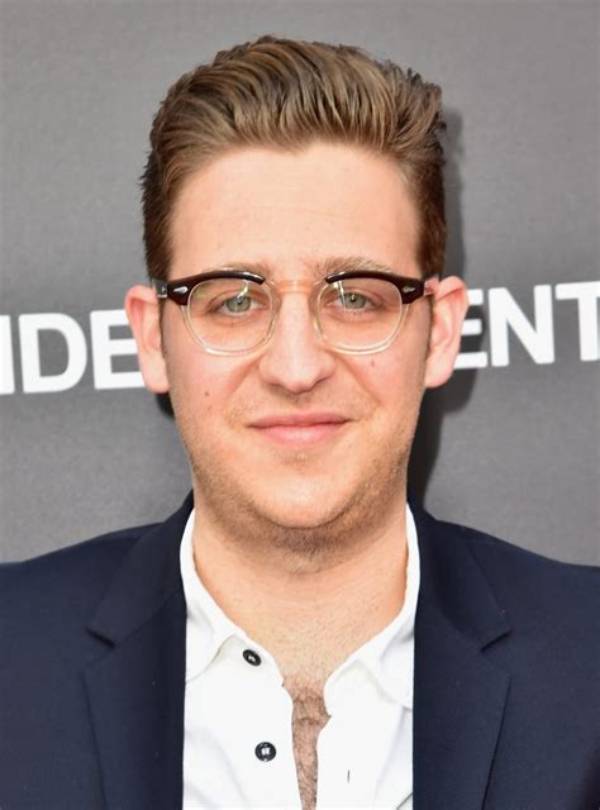 Trevor Einhorn Height, Weight, Net Worth, Age, Birthday, Wikipedia, Who, Nationality, Biography