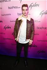 Trevor Stines Height, Weight, Net Worth, Age, Wiki, Who, Instagram, Biography