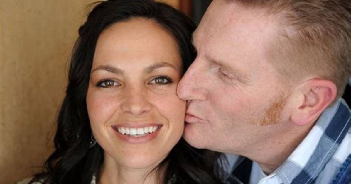 Unraveling the Love Story: Was Joey Feek Married Before?
