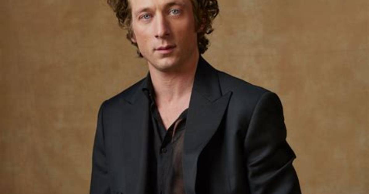 Unveiling Jeremy Allen White's Weight: the Complete Guide