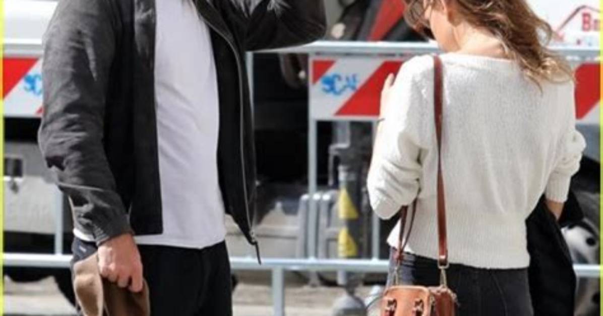 Unveiling Scott Eastwood's Girlfriend: a World of Discovery