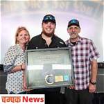 Unveiling the Age of Luke Combs' Dad: a Journey Through Family Ties