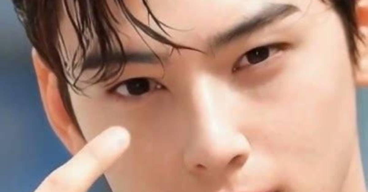 Unveiling the Charisma of Cha Eun Woo: the Heartthrob of K-Pop and K-Dramas