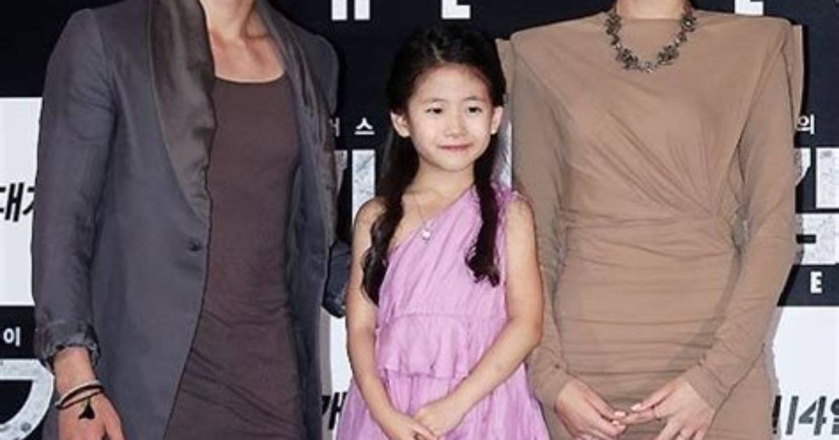Unveiling the Charisma of Kim Yeo Jin: a Multifaceted Talent