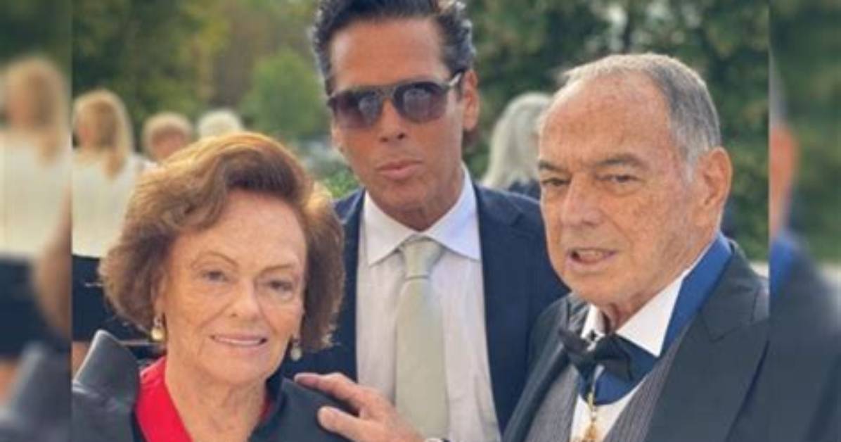 Unveiling the Multifaceted World of Roberto Palazuelos, Jr. : Discoveries and Insights