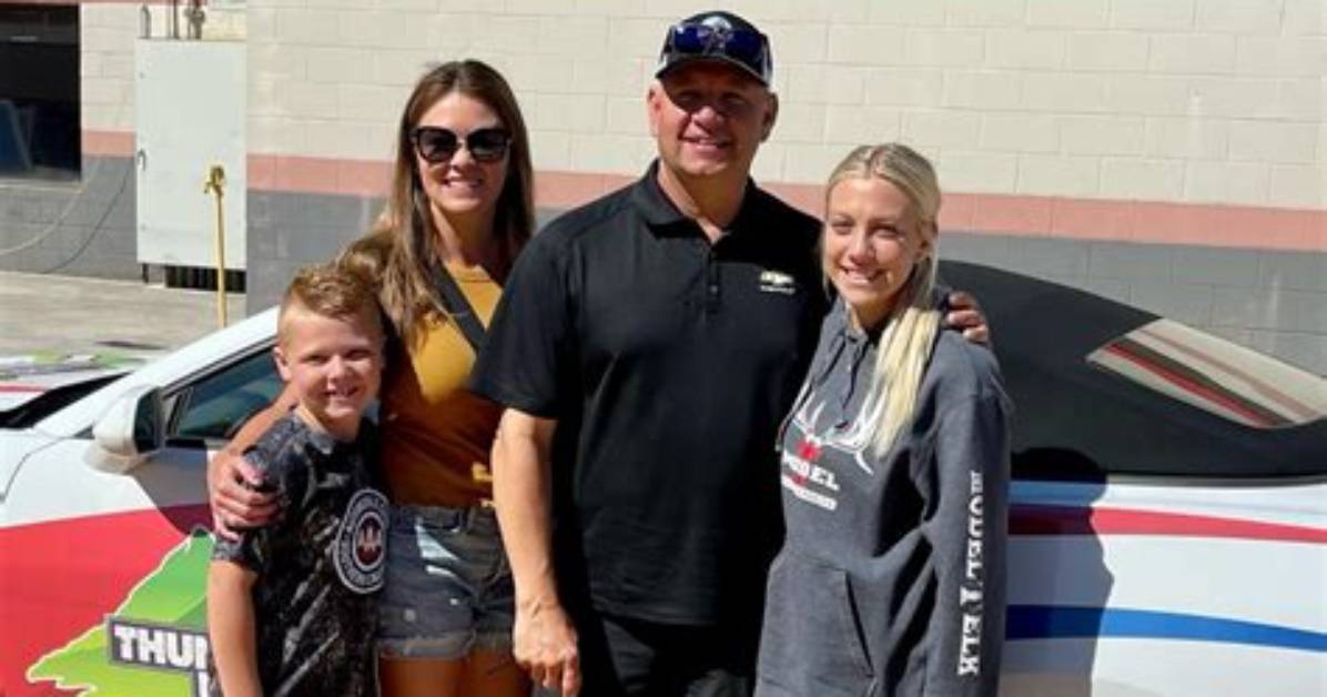 Unveiling the Personal Life of Robert Hight: Who Was He Married to?