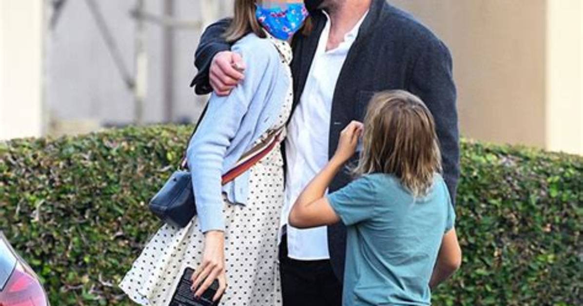 Violet Affleck: the Unseen Life of Ben Affleck's Daughter Behind the Mask