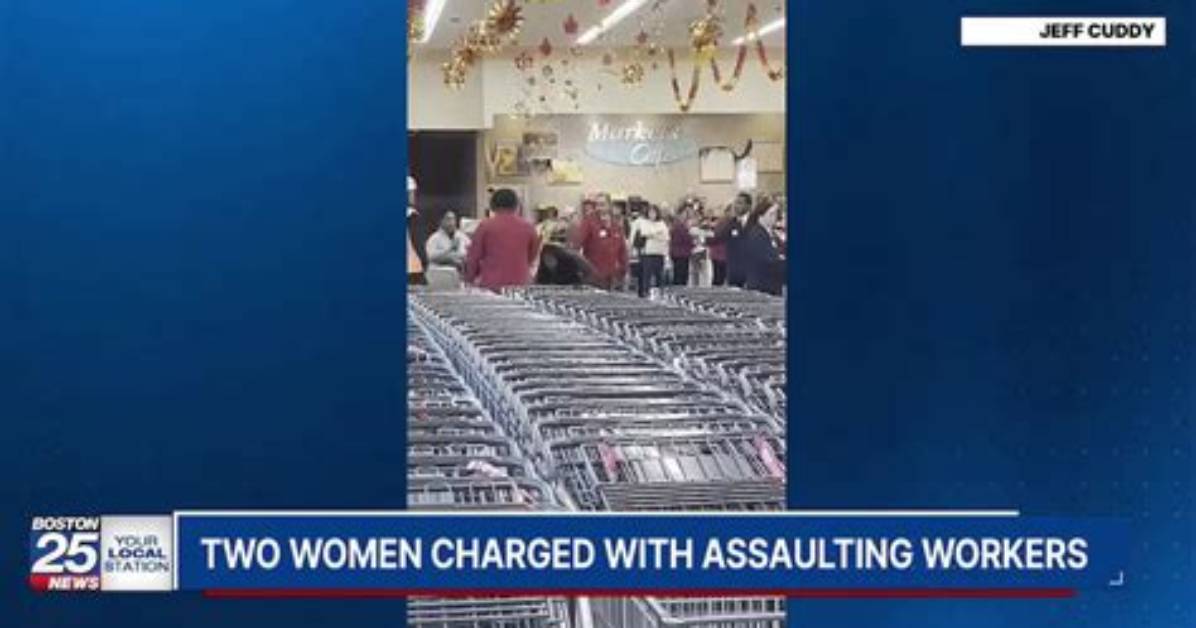 Watch: Video Shows Group of Women Stealing Safe from California Grocery Store