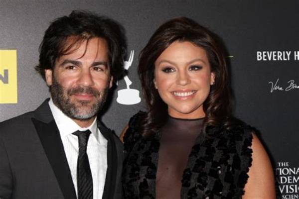 What Does Rachael Ray Husband Do for Living? John Cusimano Job – Everything on Italian Dream Home Host