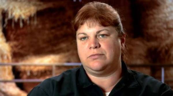 What Happened to Dr. Brenda on “The Incredible Dr. Pol”? Is She Married? Her Net Worth, Salary, Bio, Wiki, Husband