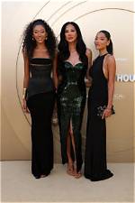 What Is Aoki Lee Simmons' Towering Height?