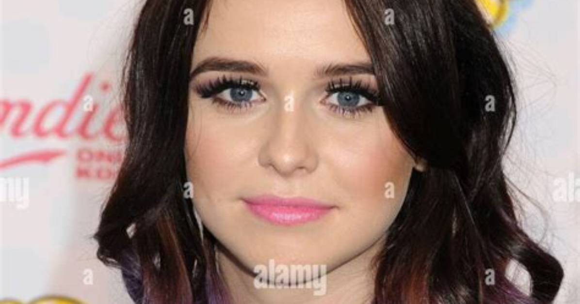 What to Know About Acacia Brinley and Why She Is Famous