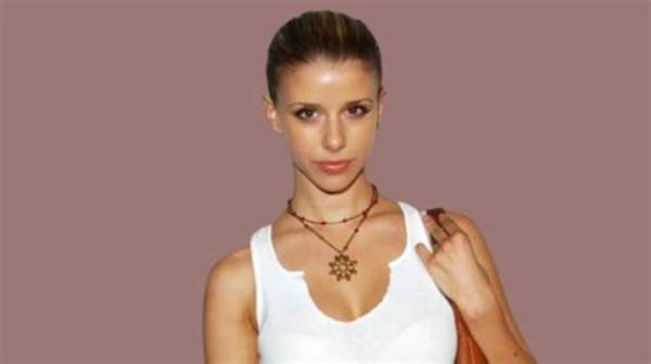 Where Is Melissa Schuman Now? Net Worth, Age, Husband Brandon Henschel, Dream Girl Band, the Hollow Movie and More About Nick Carter’s Accuser