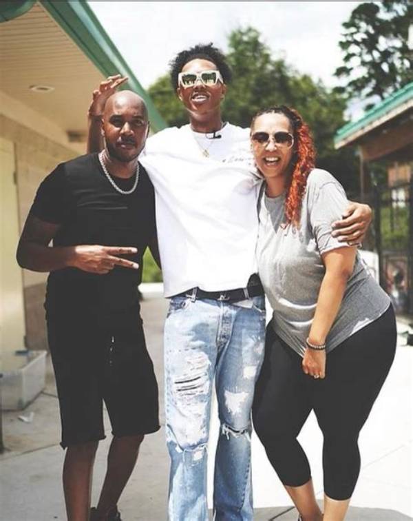 Who Are B J Boston Jrs Parents? B J Boston Jr Biography, Parents Name, Nationality and More