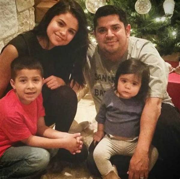 Who Are Shanaia Gomezs Parents? Shanaia Gomez Biography, Parents Name, Nationality and More