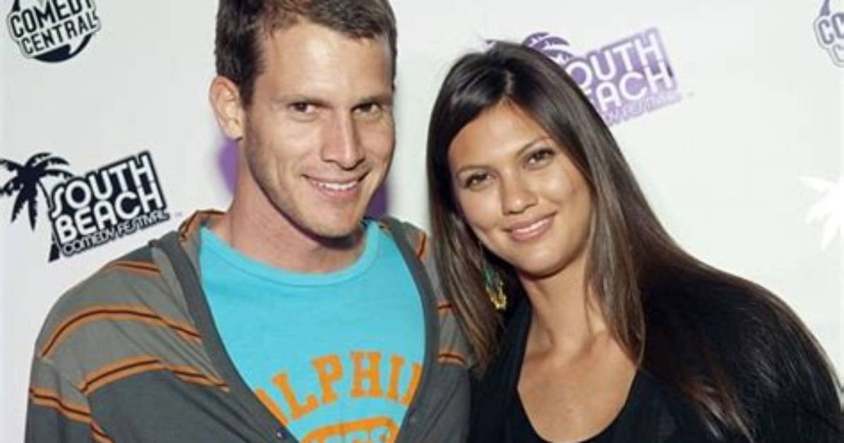 Who Is Daniel Tosh Wife? Carly Hallam’s Wiki, Age, Family