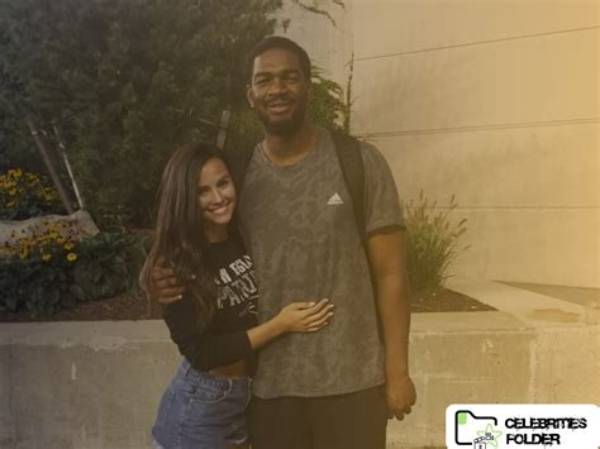 Who Is Dustin Jacoby Wife? Know About the Family of the Mma Fighter