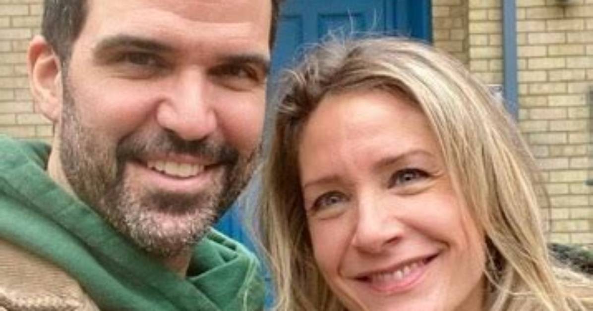 Who Is Erin Ayres? the Wife of Actor Benjamin Ayres Owns a Pancake Company