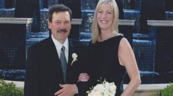 Who Is Linda Opdycke? Multimillionaire Wally Opdycke Daughter and Mark Stover Murder Case Details