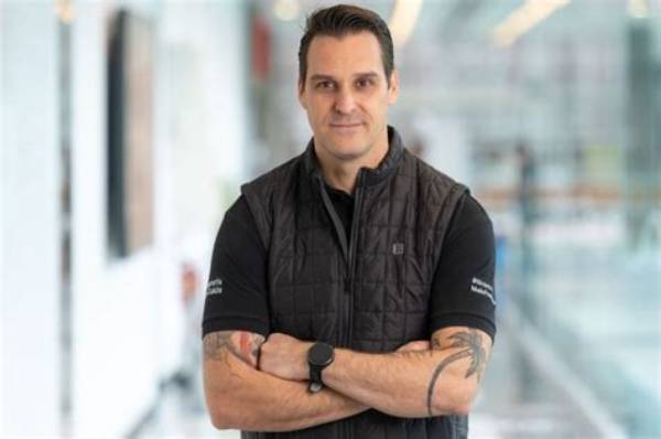 Who Is Rodrigo Herzog?