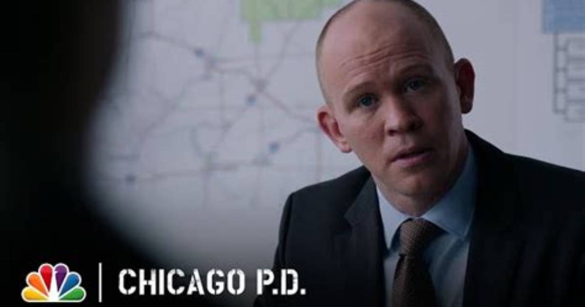 Who Plays Roy in Chicago Pd? How Old Is Roy Chicago Pd?