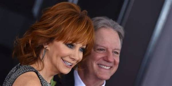 Why Did Reba and Narvel Divorce After 26 Long Year's?